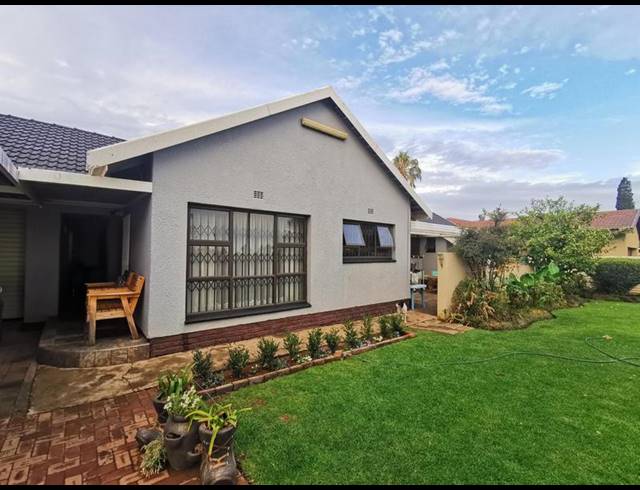 3 BEDROOM HOUSE FOR SALE IN ARCON PARK